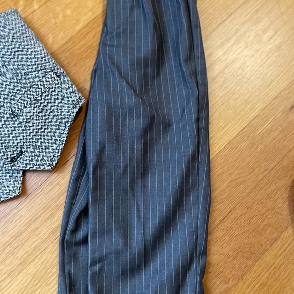 2T bundle, pin stripe pants, herringbone vest and paddy cap (which is NWT) - Picture 4 of 4